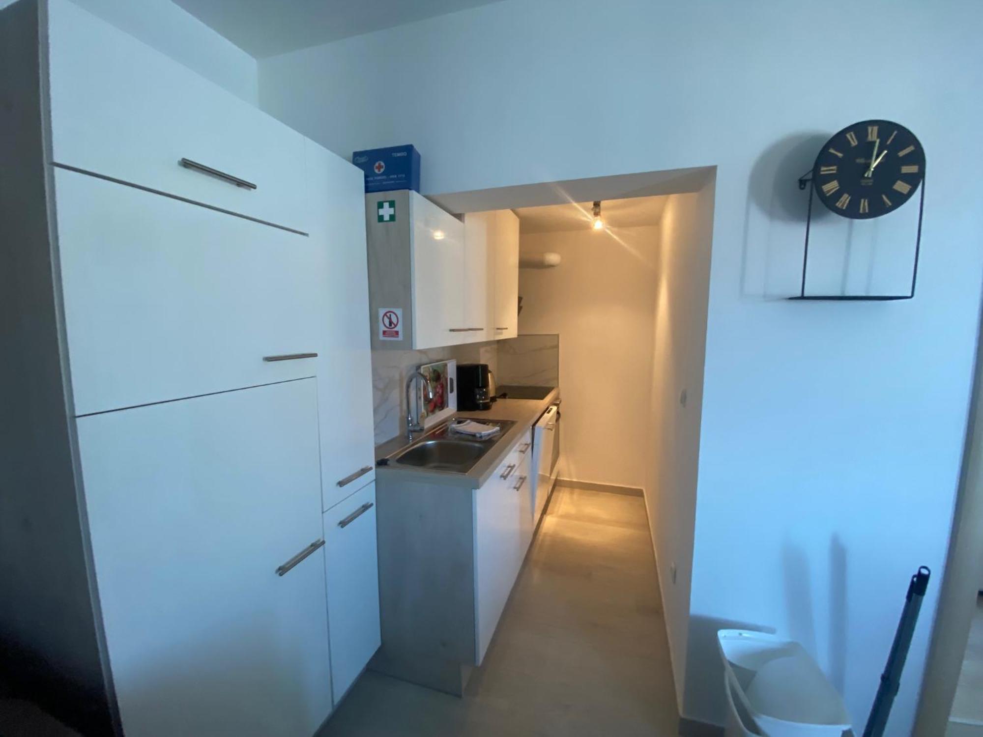 Apartmani Spaija Kaštela Esterno foto