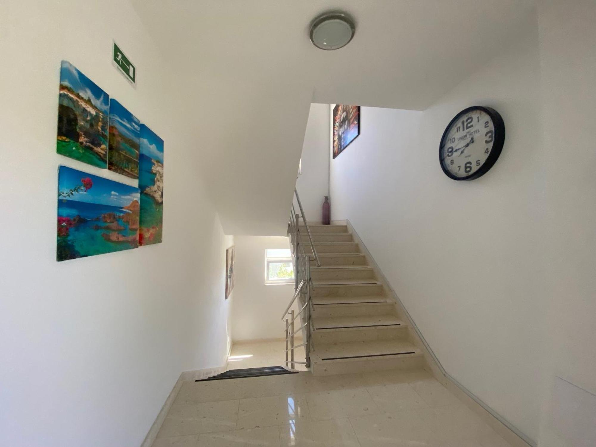 Apartmani Spaija Kaštela Esterno foto